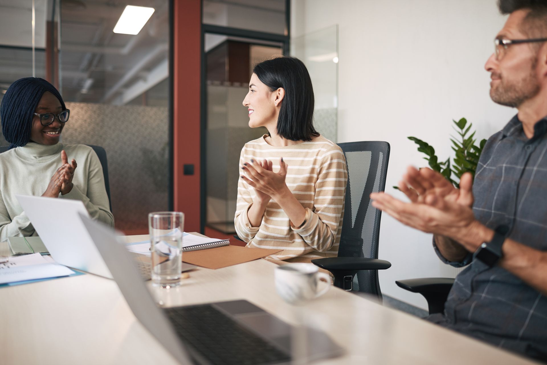 5 Reasons Why Offering Better Employee Benefits Is a Game-Changer for Small Businesses